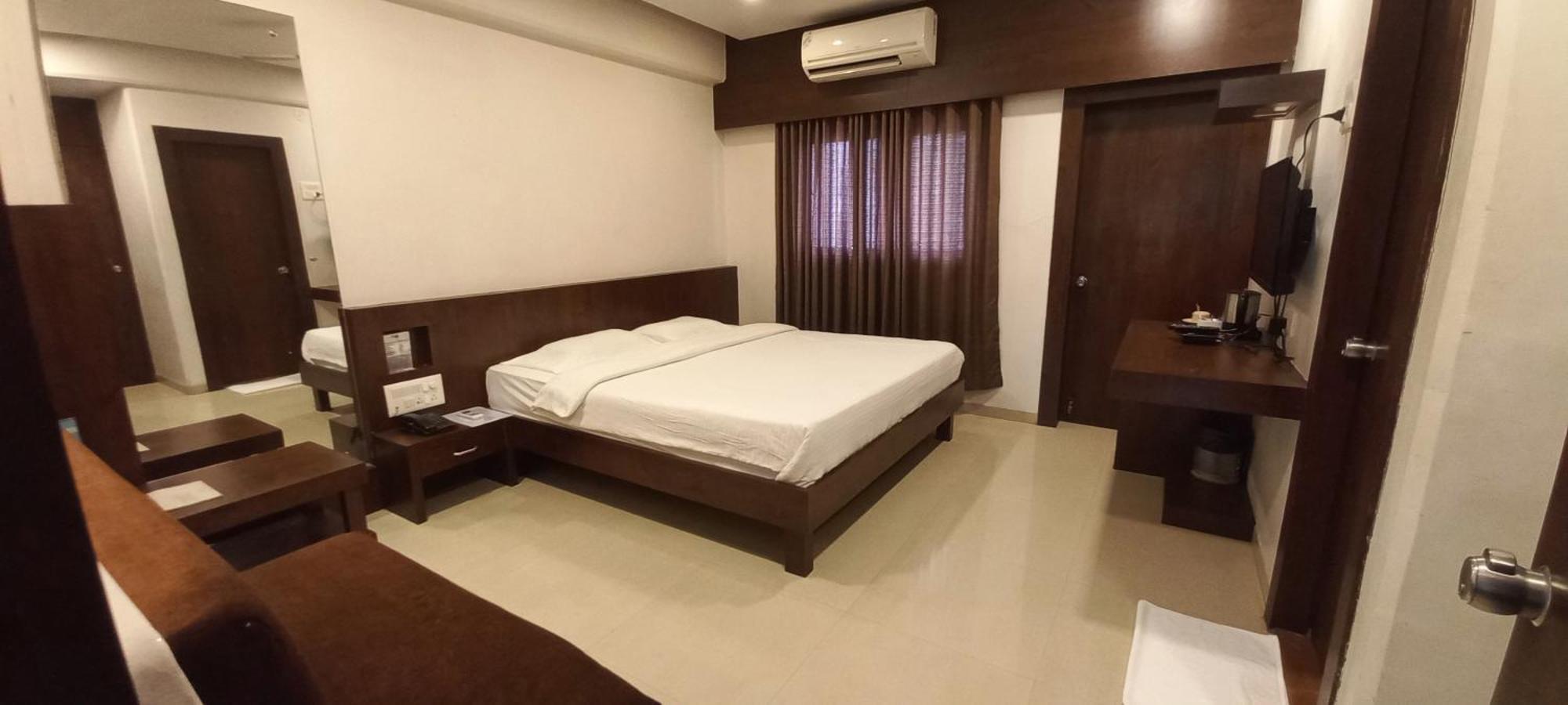 נאסיק Hotel Rama Heritage מראה חיצוני תמונה