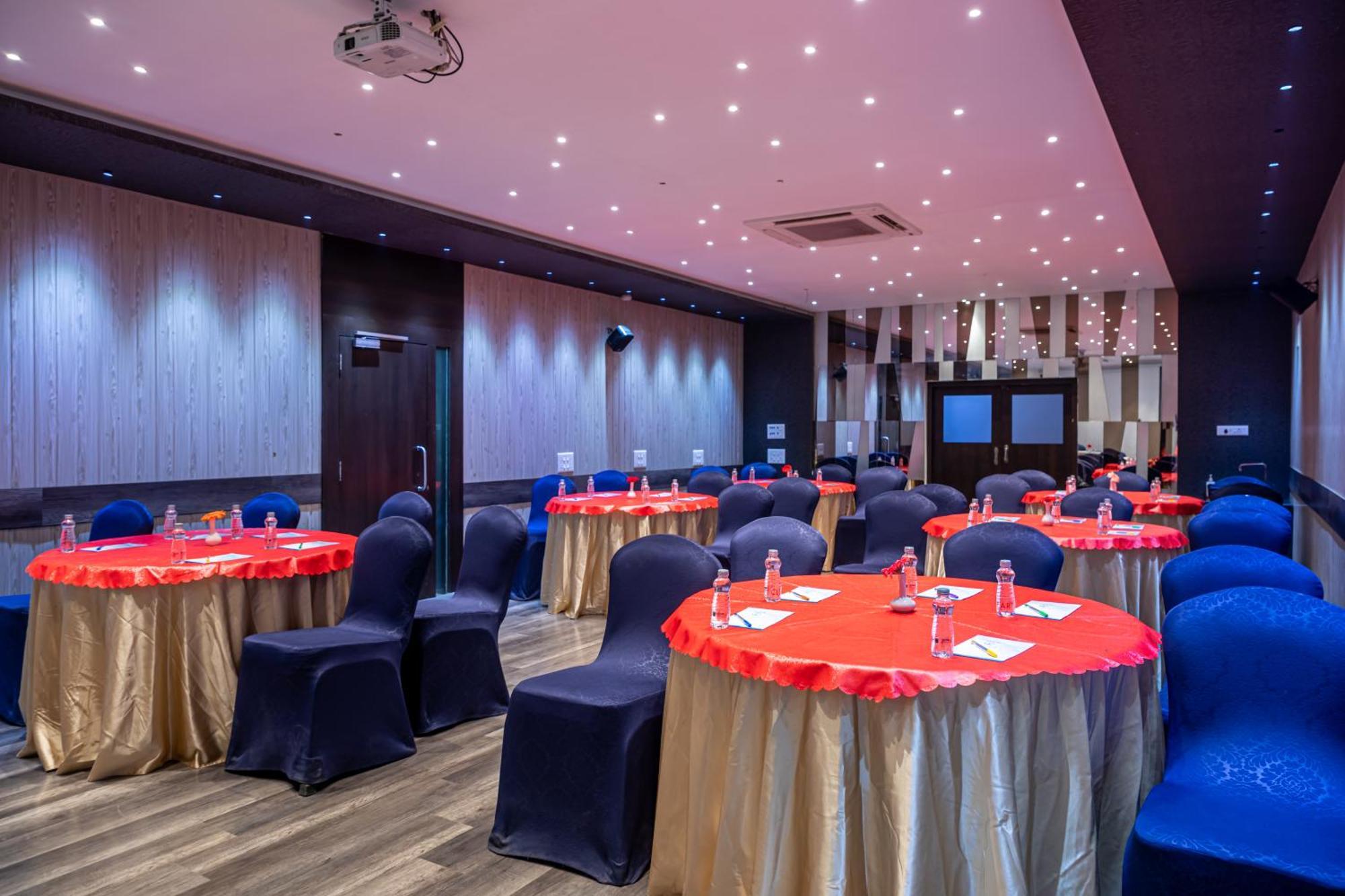 נאסיק Hotel Rama Heritage מראה חיצוני תמונה
